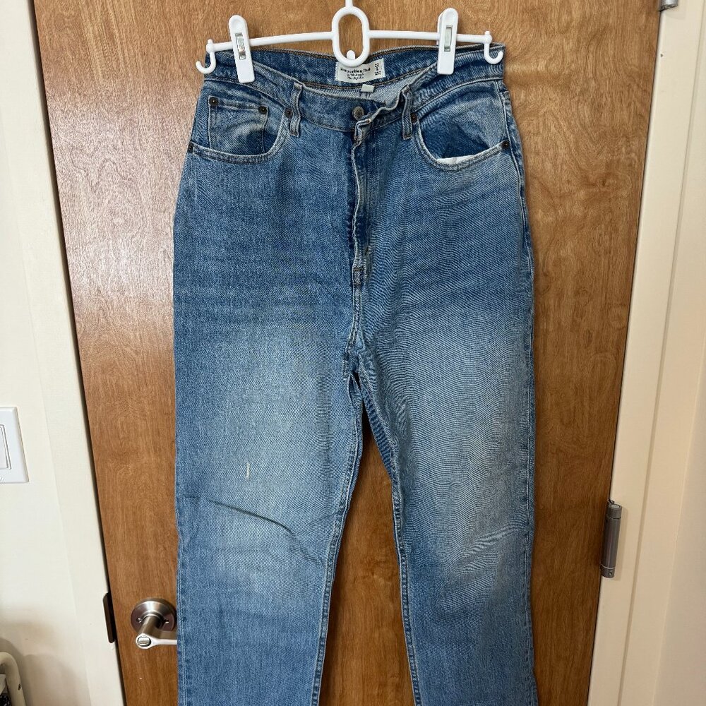 A&F Curve Love High Rise 90's Straight Jean